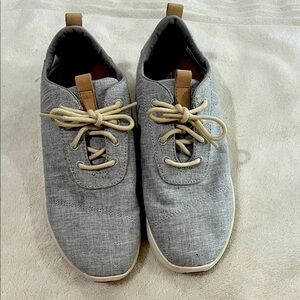 Women’s size 9.  Light gray casual Tom’s sneakers. Worn one time.